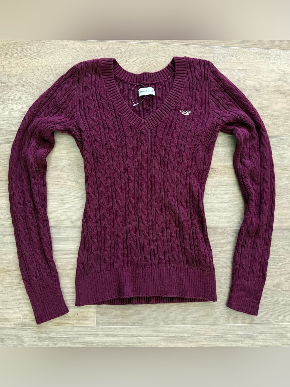 Hollister Y2K Cable Knit V Neck Sweater XS Burgundy Wine